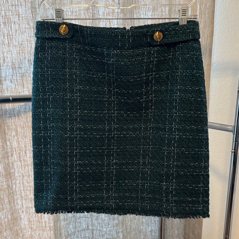 Elegant Green Tweed Skirt